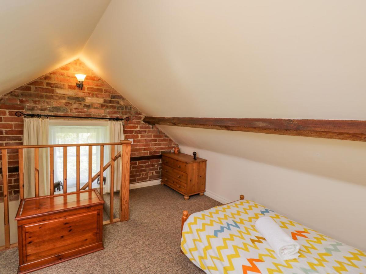 Parkfield Cottage Sturminster Marshall エクステリア 写真