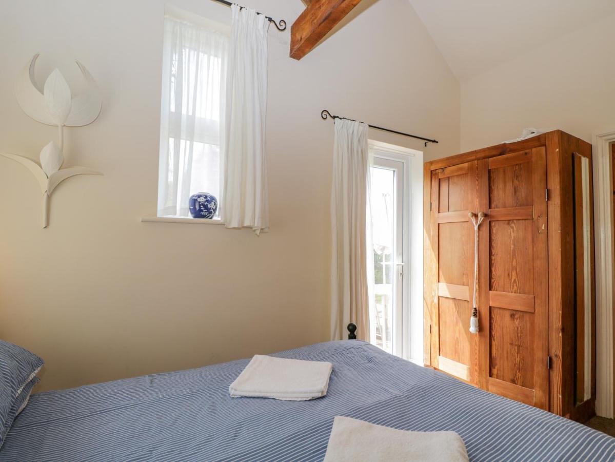 Parkfield Cottage Sturminster Marshall エクステリア 写真