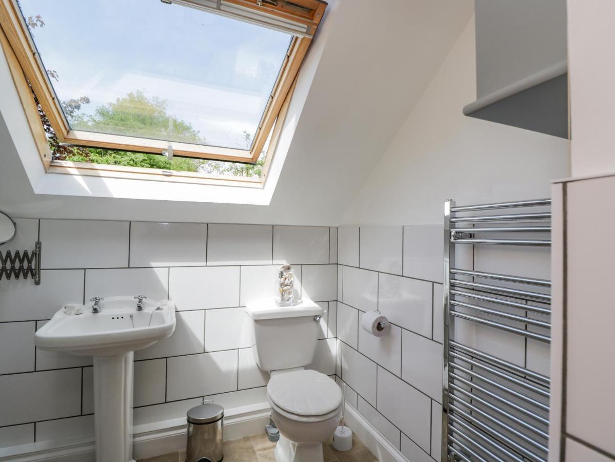 Parkfield Cottage Sturminster Marshall エクステリア 写真