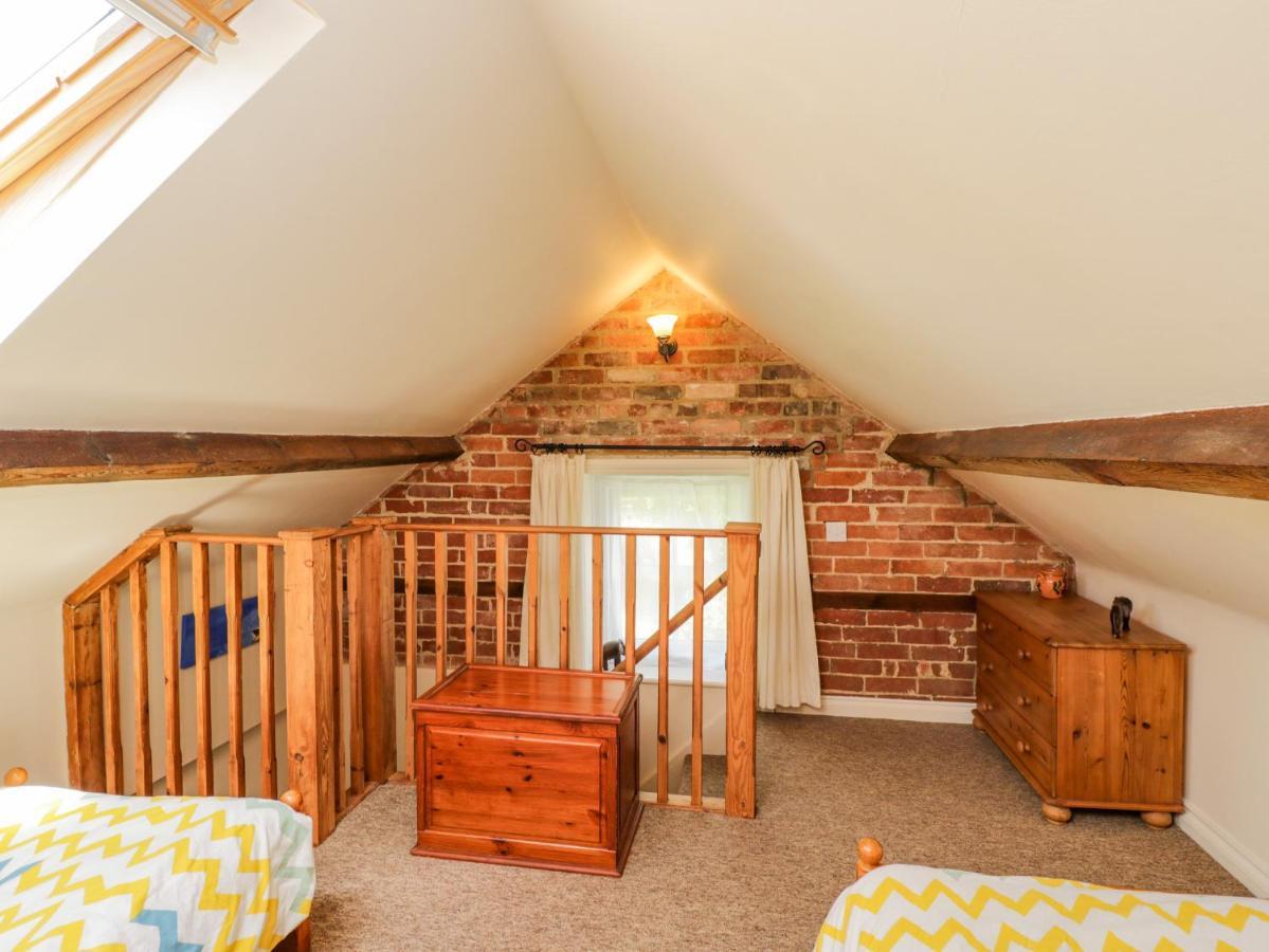 Parkfield Cottage Sturminster Marshall エクステリア 写真