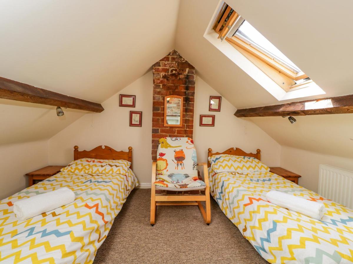 Parkfield Cottage Sturminster Marshall エクステリア 写真